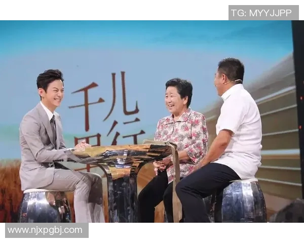 男足球明星与妻子甜蜜生活揭秘 向外界展示他们的幸福家庭故事